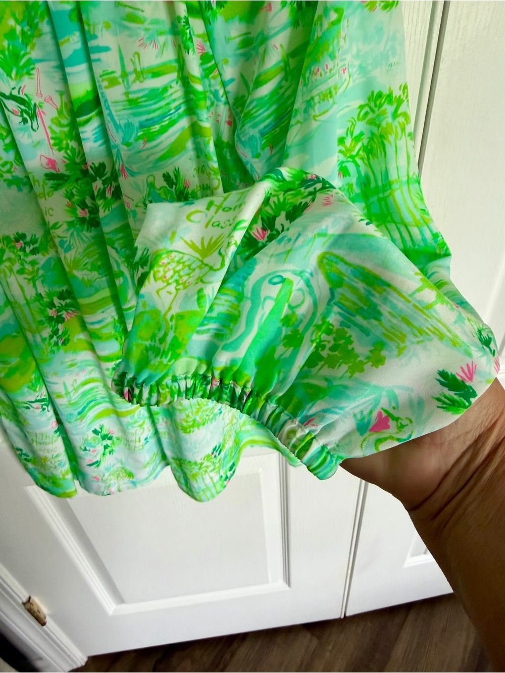 Lilly Pulitzer 100% Silk “Honda Classic” Edition Print Long-Sleeve Top, XL - Picture 6 of 7